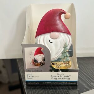 Gnome aroma accents fragrance plug
